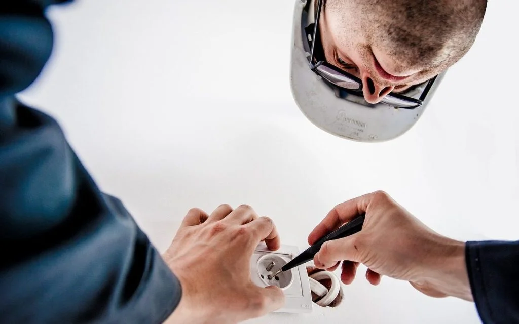 electrician electric electricity 1080563